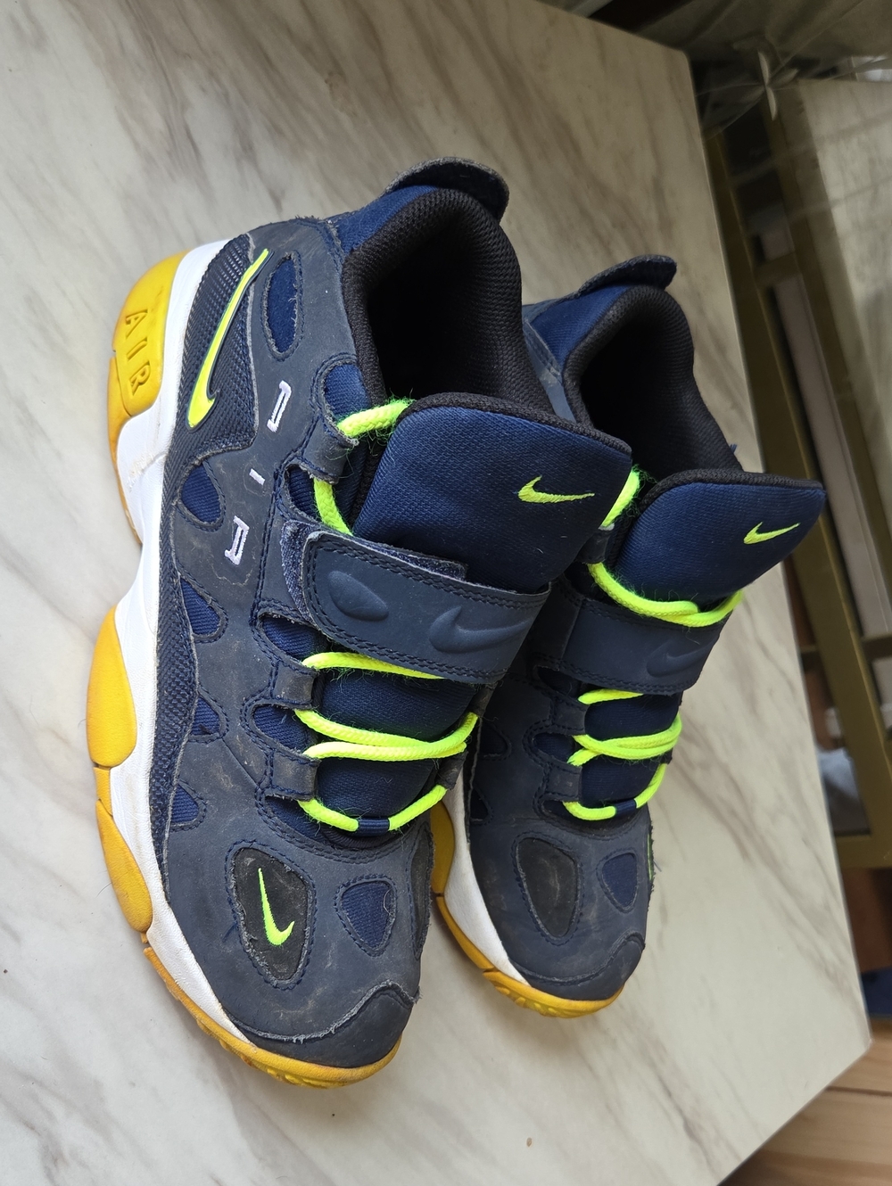 Nike Kids Navy Sneakers with Yellow & Neon Green Accents Size 7y